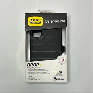 OtterBox Defender Pro Case for Samsung Galaxy S21+ 5G Black